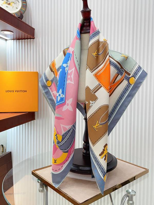 Louis Vuitton Scarf LVC00475